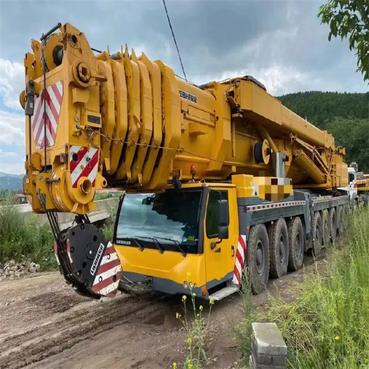 泸县附近100吨吊车出租电话